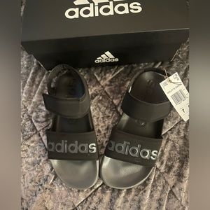 Adidas Sandal, Size 8 in woman, 7 in men